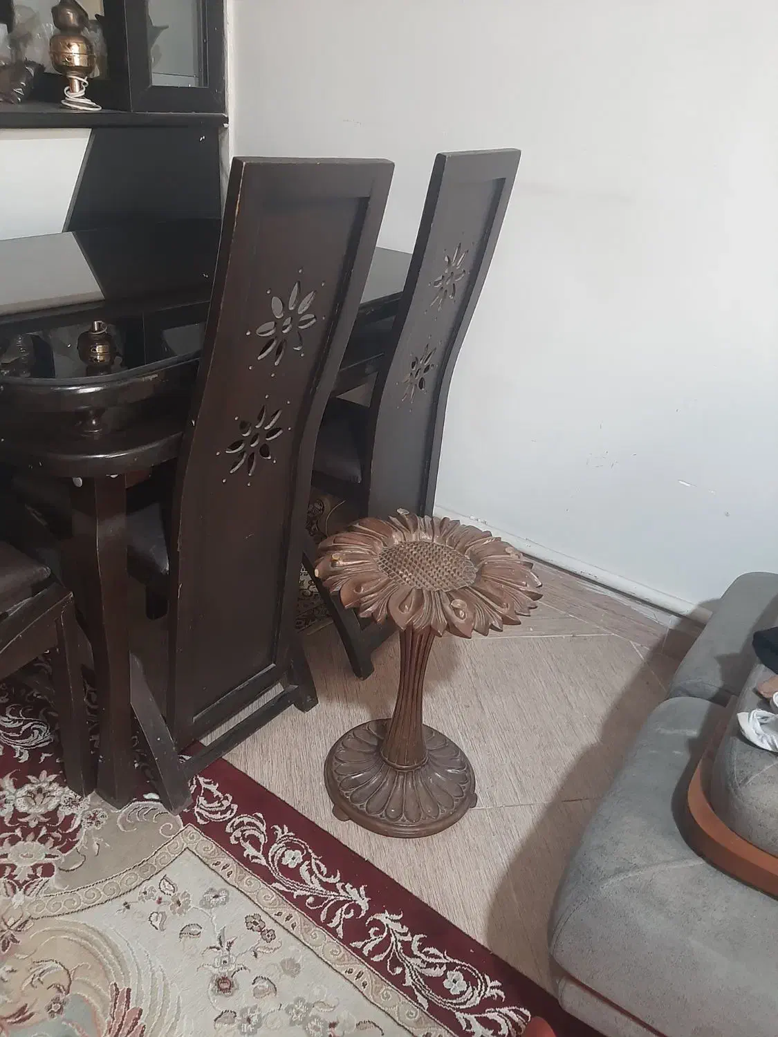 میز ناهار خوری ۴ نفره و ۳ عدد میز جلو مبلی|میز و صندلی غذاخوری|صباشهر, |دیوار