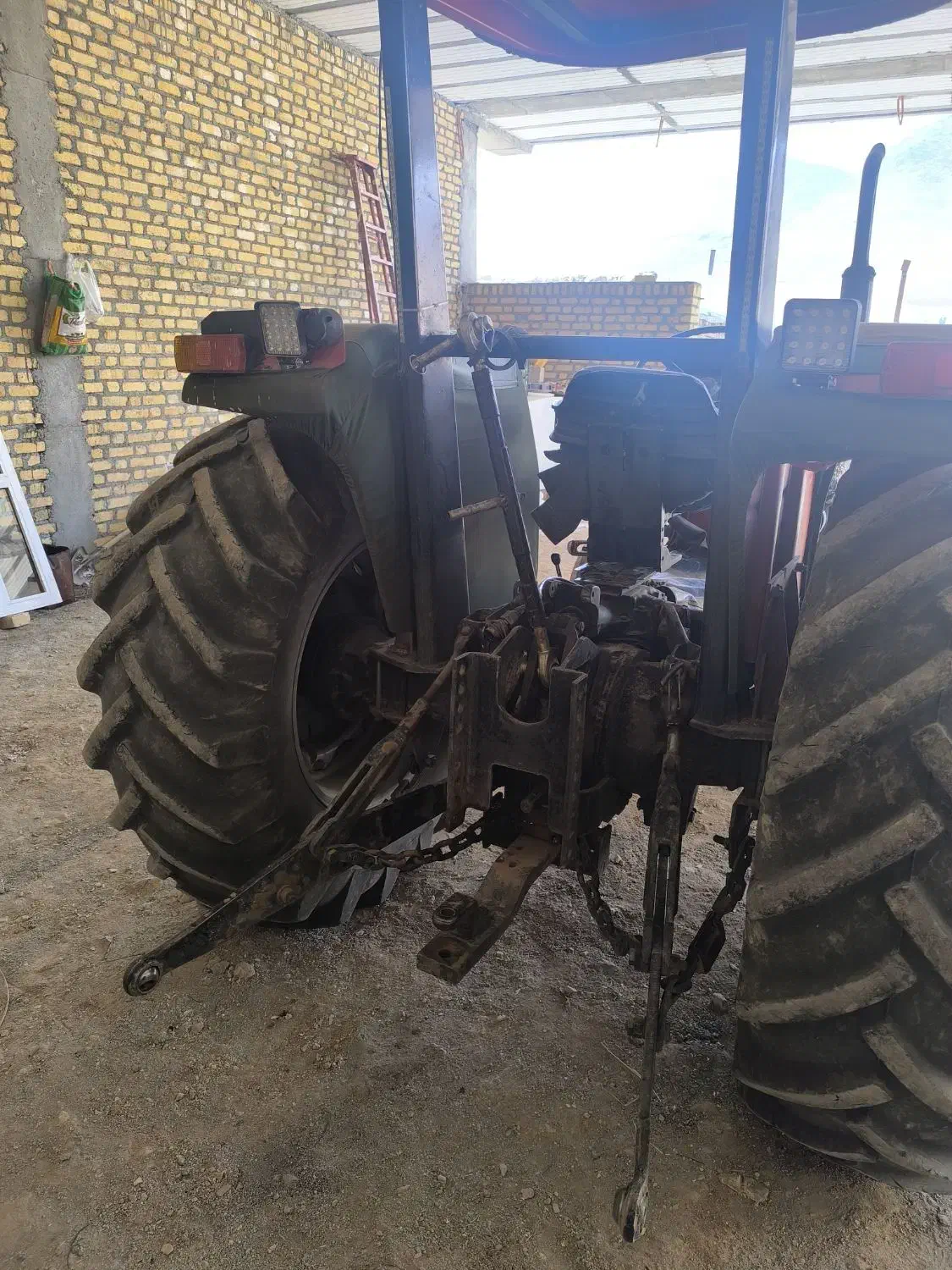 تراکتور ۲۸۵ مدل ۱۳۸۶|خودرو سنگین|اشنویه, |دیوار