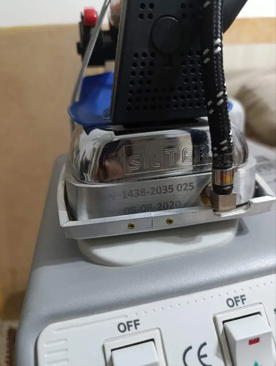 اتو سیلور و چرخ سردوز|اتو و لوازم اتو|بیرجند, |دیوار