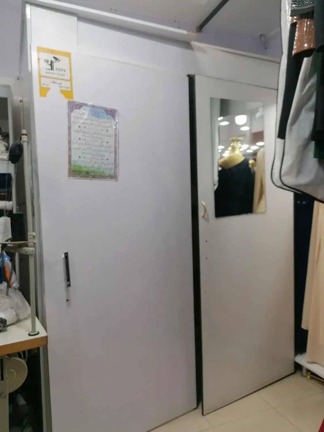 اتاق پرو لباس فروشی 2عدد|فروشگاه و مغازه|شهرکرد, |دیوار