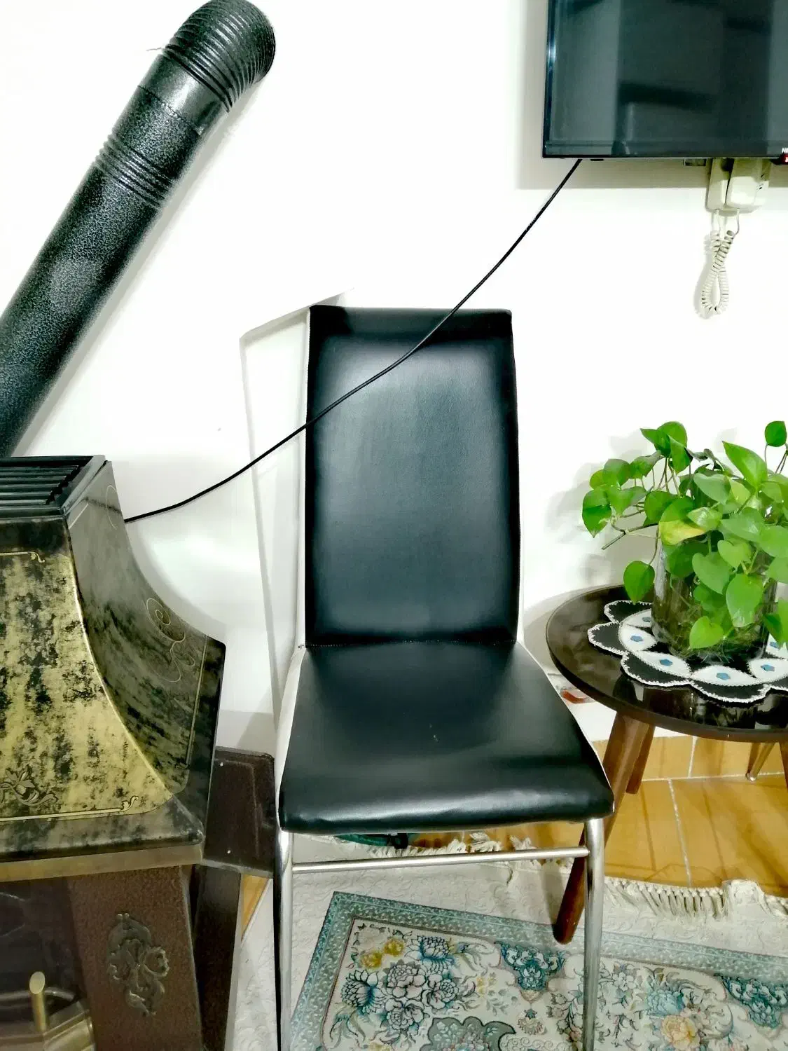 صندلی چرم پایه استیل|میز و صندلی غذاخوری|مشهد, سرافرازان|دیوار