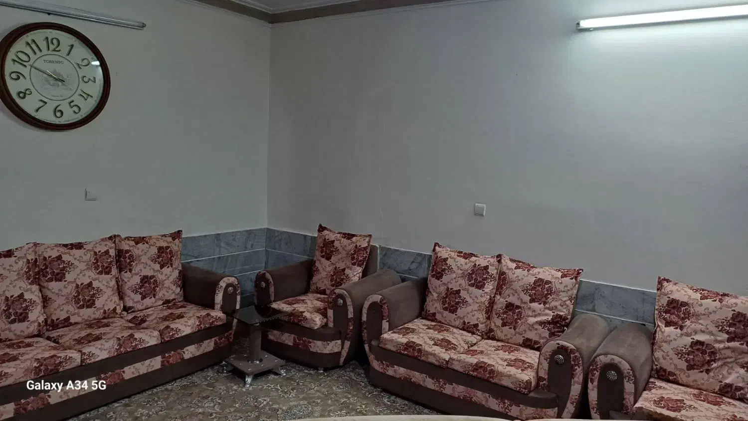 مبل|مبلمان خانگی و میز عسلی|بشاریات, |دیوار