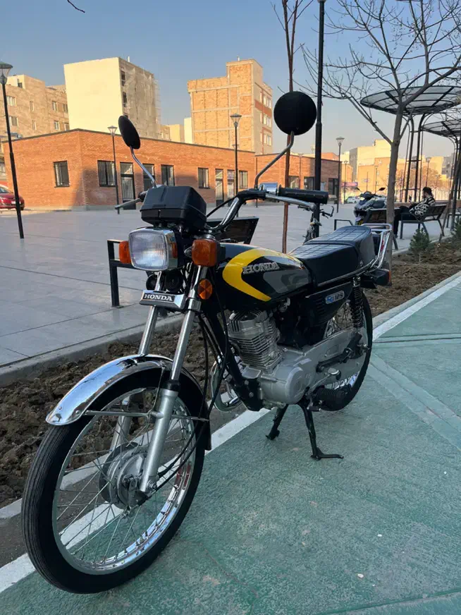 هندا ۱۲۵|موتورسیکلت|تهران, مقدم|دیوار