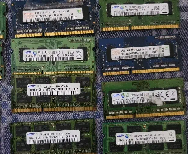 طرح تعویض رم و پاور خراب با سالم|قطعات و لوازم جانبی رایانه|قم, جهان بینی|دیوار