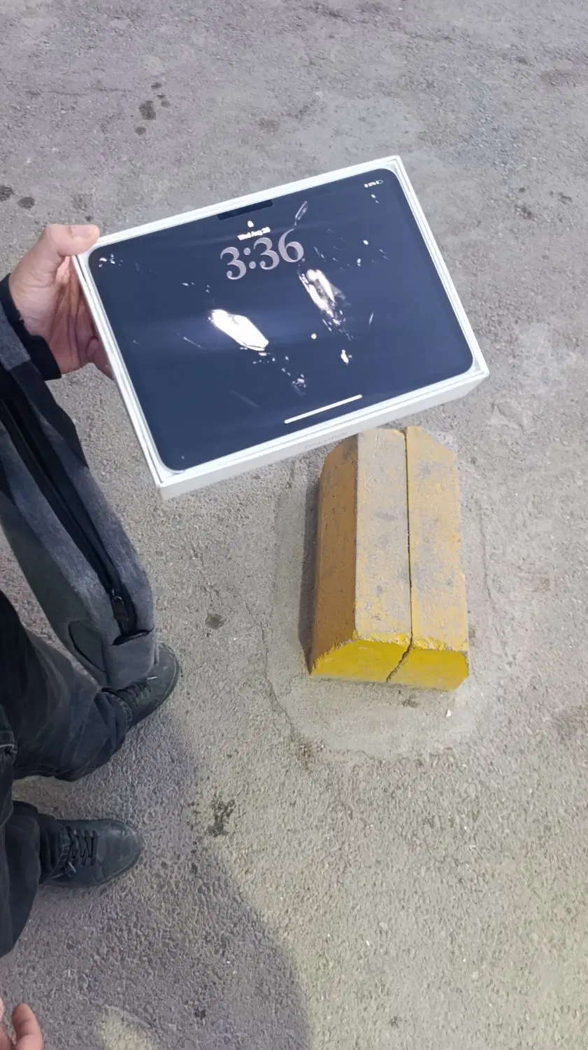 ipad pro 2024 m4|تبلت|مشهد, هنرور|دیوار