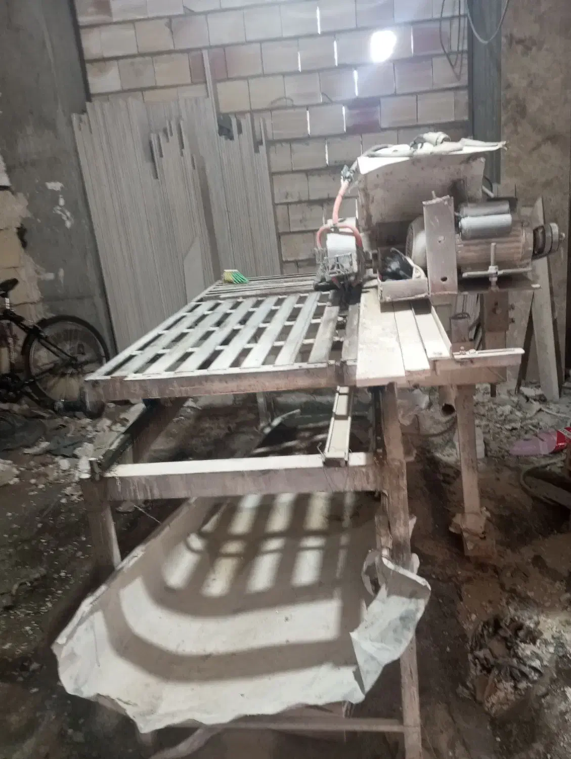 دستگاه سنگبری وکاشی بری فروشی|مصالح و تجهیزات ساختمان|نیشابور, سرآب کوشک|دیوار