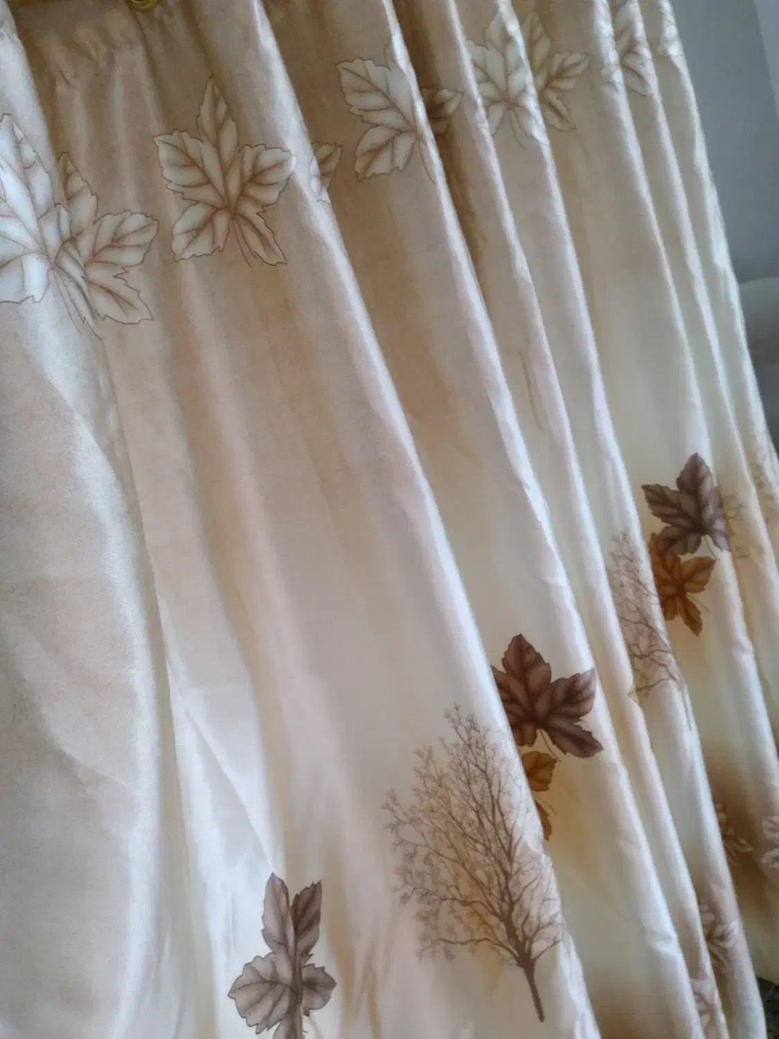 پرده زبراوحریروساتن|پرده، رانر، رومیزی|مشهد, کوی سیدی|دیوار