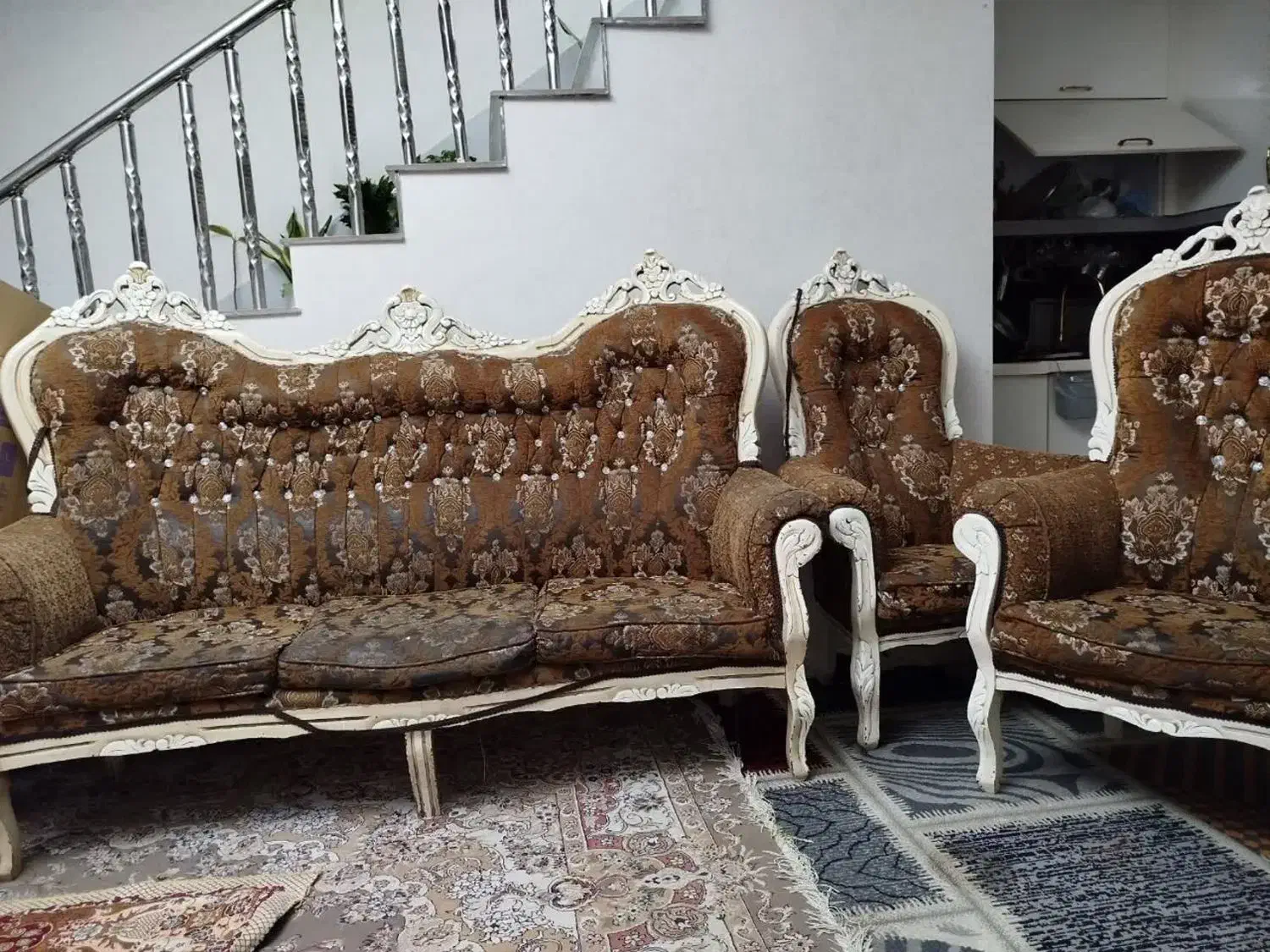 مبل ۹ نفره|مبلمان خانگی و میز عسلی|کاشمر, |دیوار