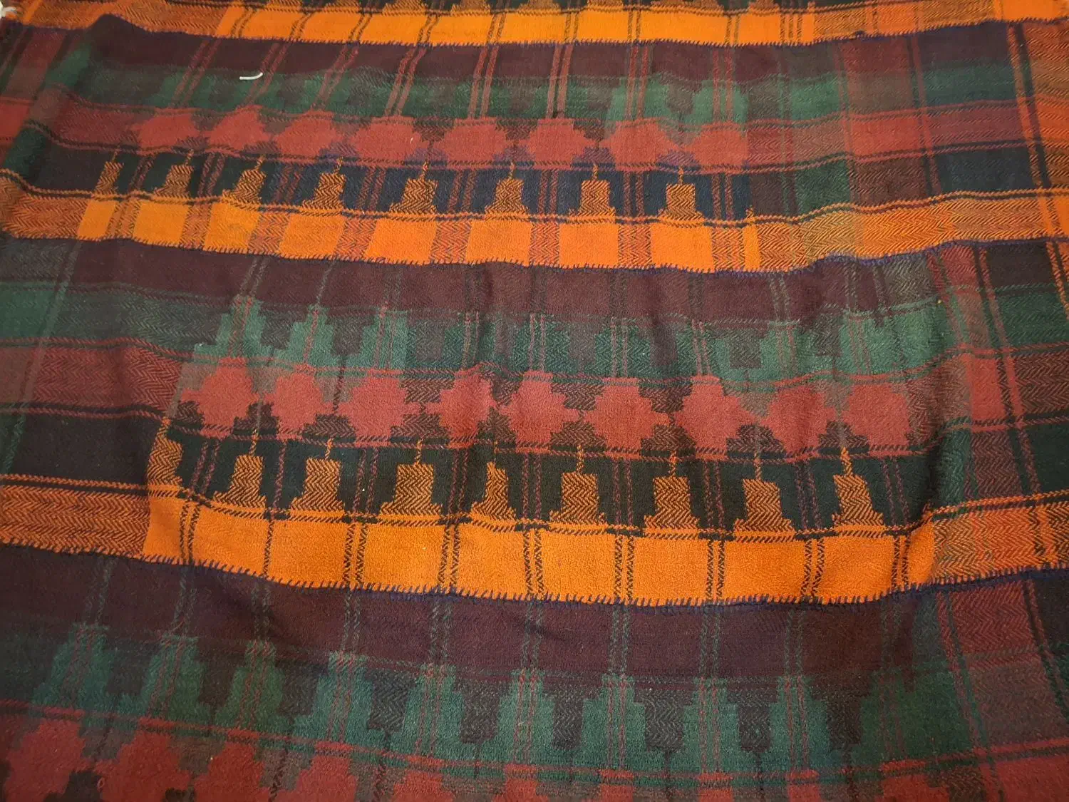 جاجیم|گلیم، جاجیم، گبه|شهرکرد, |دیوار