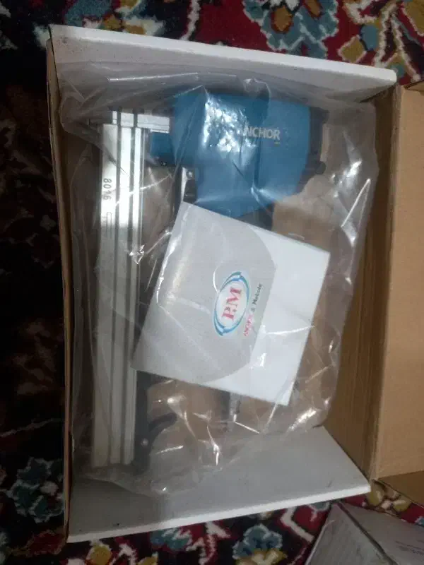 میخکوب و منگنه کوب انکور|ابزارآلات|کاشان, عربها|دیوار