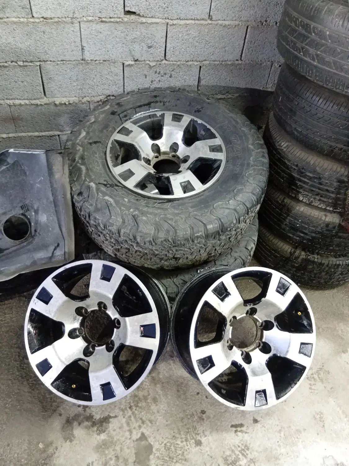 لاستیک افرودی|قطعات یدکی و لوازم جانبی|بابل, |دیوار