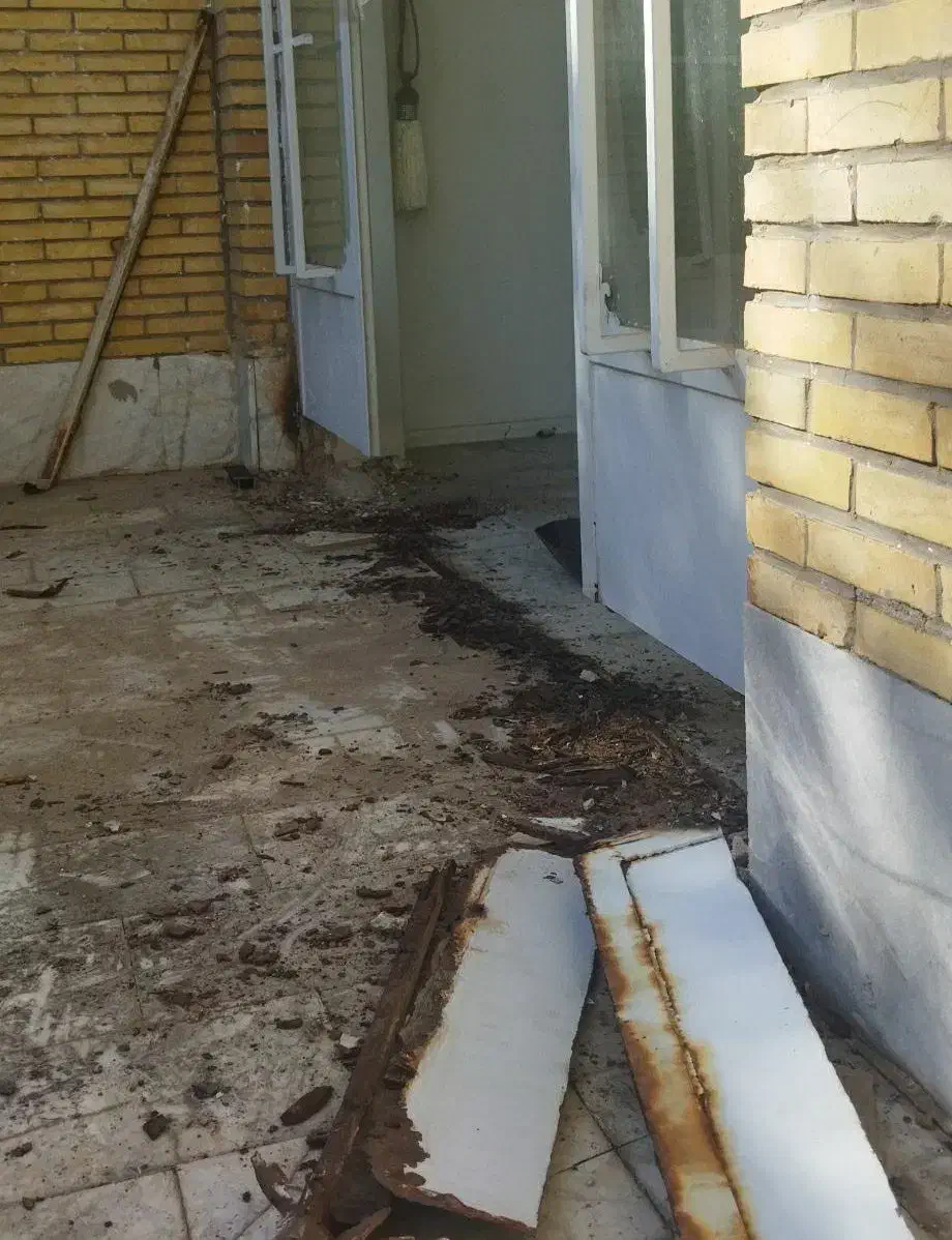 جوشکاری سیار خرده کاری و متخصص تعمیر درب و پنجره|خدمات پیشه و مهارت|زاهدان, |دیوار