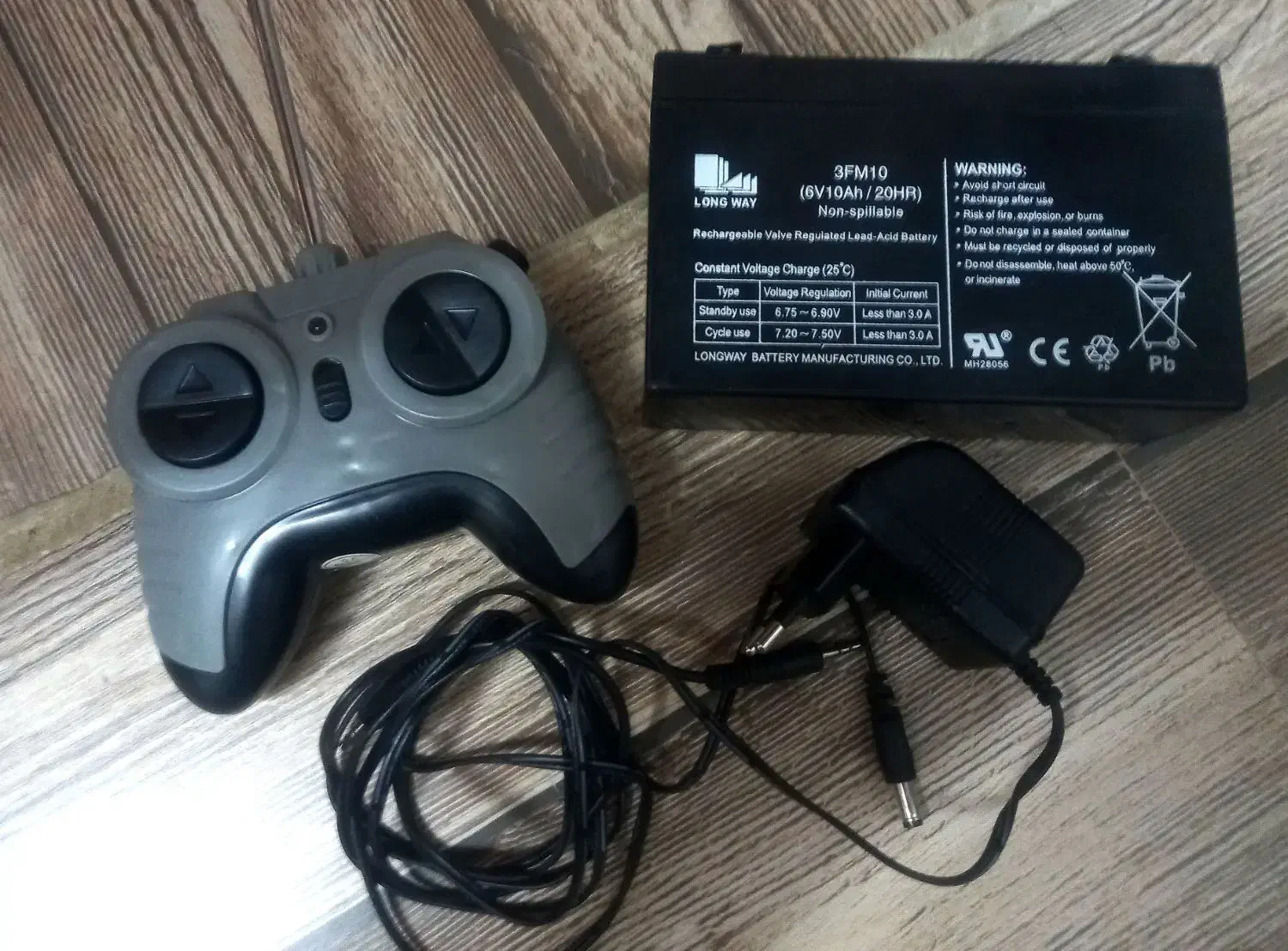 ماشین شارژی|اسباب‌‌بازی|گلبهار, شهر جدید گلبهار|دیوار