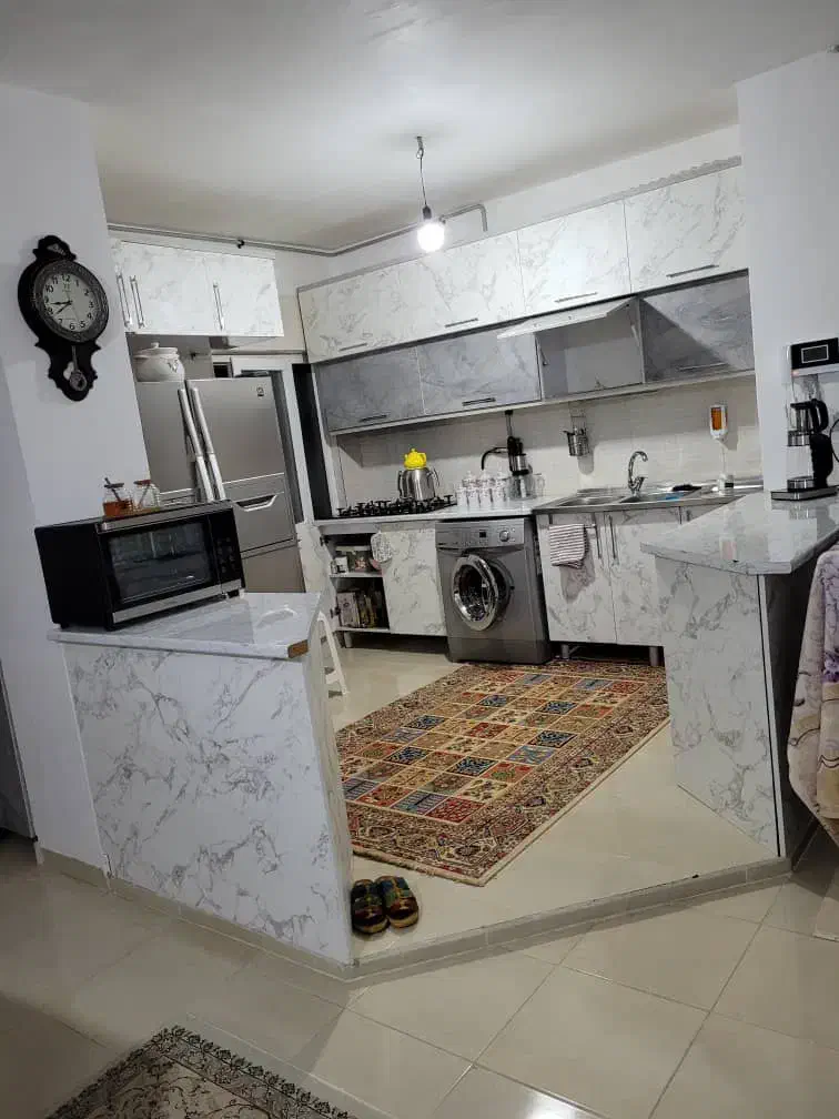 80 متری/دو خواب/رو به رو مترو/چسب فاز یک/عرشیا|فروش آپارتمان|هشتگرد, شهرک ریحانه|دیوار