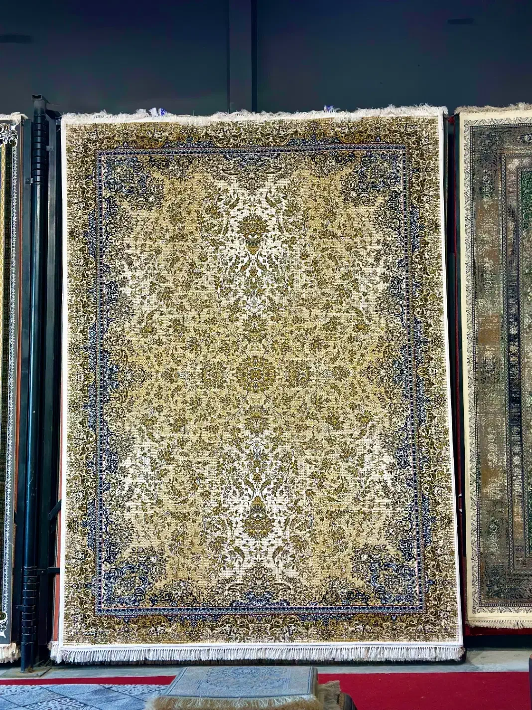 از صفر تا صد فرش|فرش|شیراز, شهرک گلها|دیوار