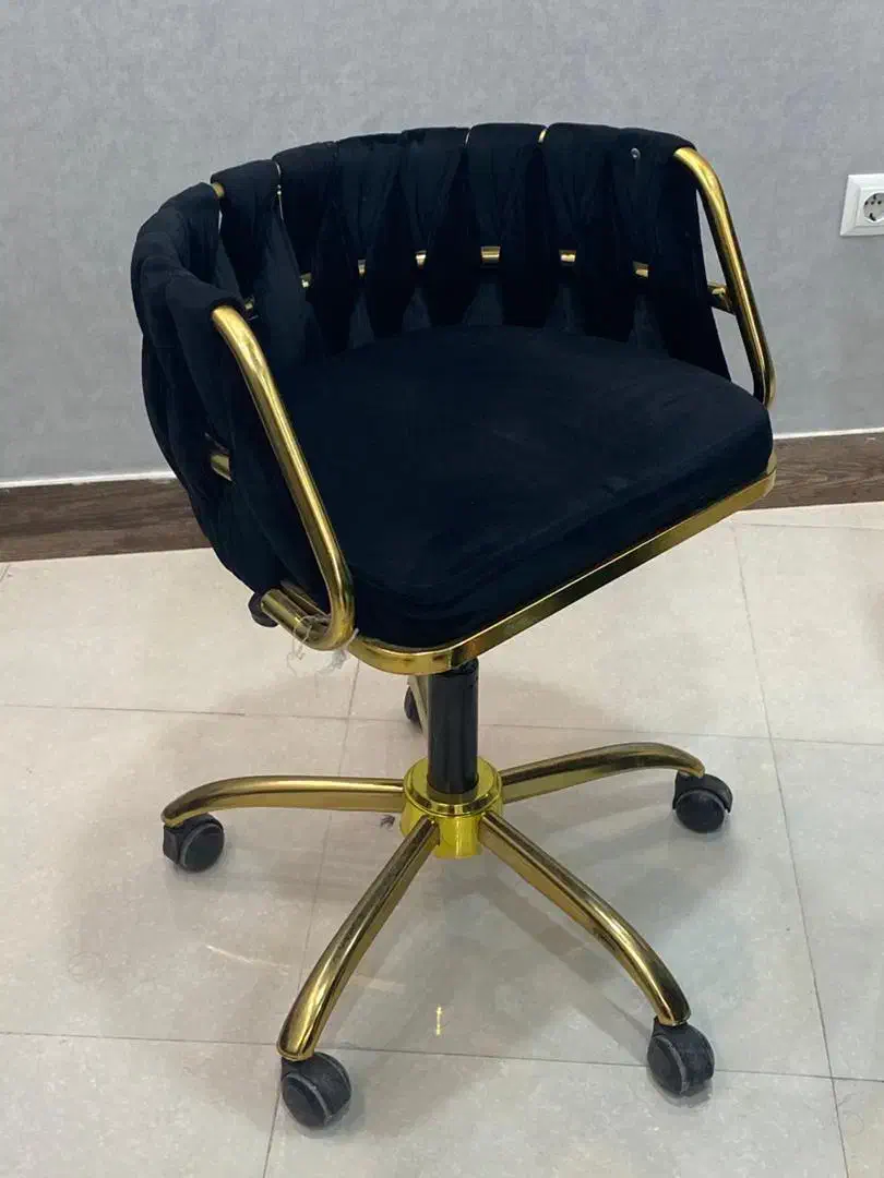 وسایلا سالن زیبایی|آرایشگاه و سالن‌های زیبایی|لامرد, |دیوار