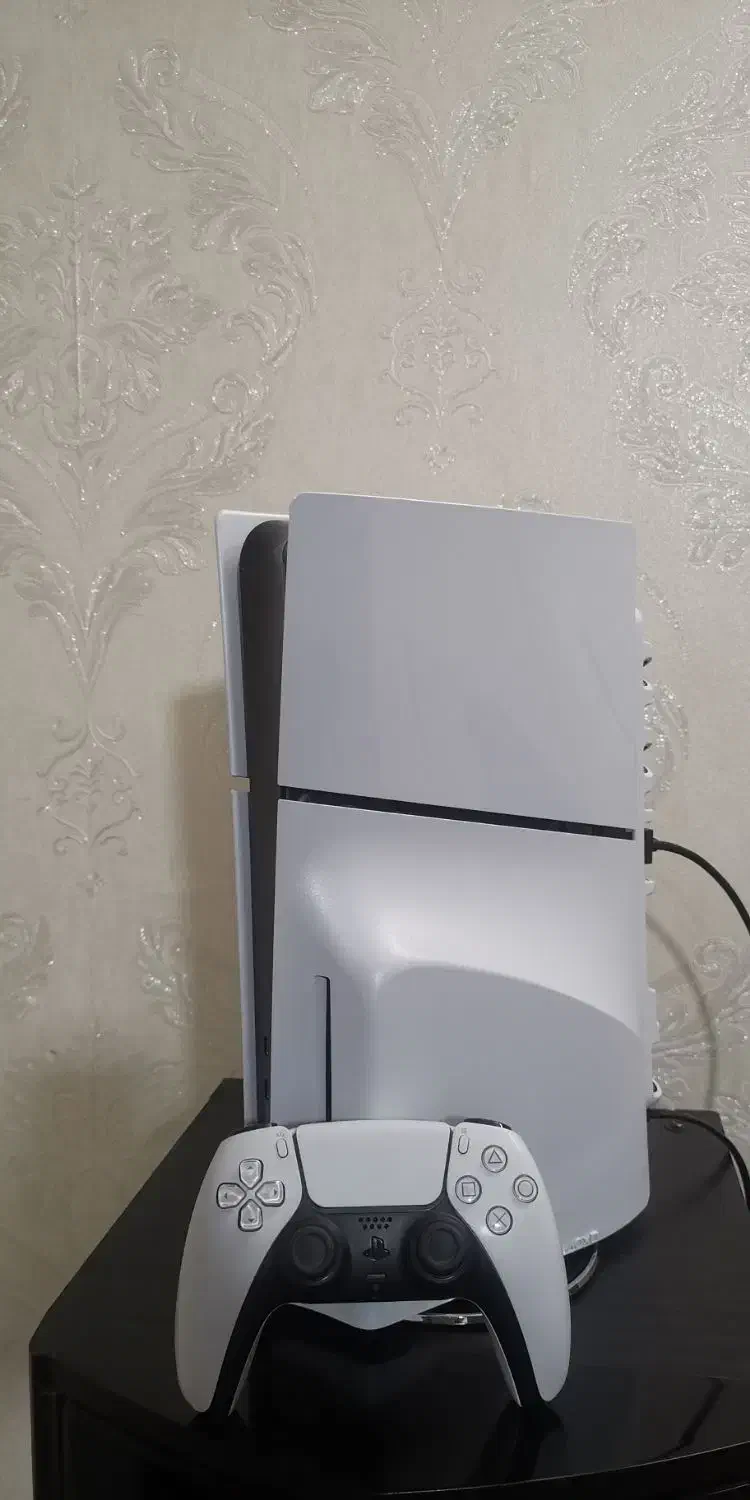 ps5  اسلیم تقریبا آکبند|کنسول، بازی ویدئویی و آنلاین|قرچک, زیبا شهر|دیوار