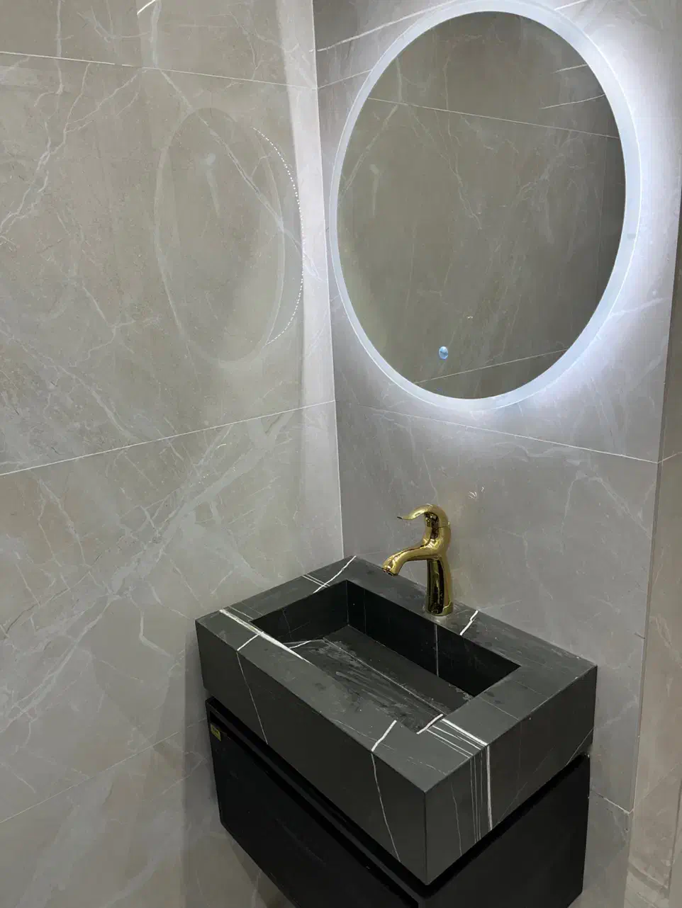 سرامیک کار گچکاری نقاشی تاسیسات کناف تخریب بازسازی|خدمات پیشه و مهارت|شیراز, تاچارا|دیوار