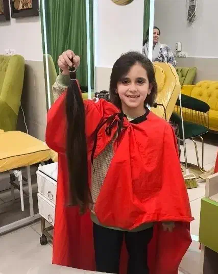 مرکز مو روبه روی رستوران تک سالن پرنسا|آرایشی، بهداشتی، درمانی|قروه, |دیوار