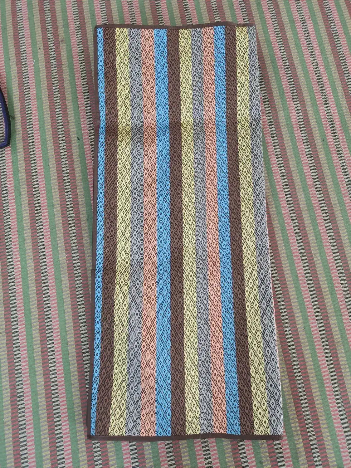 کاور رختخواب ایراد دار|رختخواب، بالش، پتو|خمینی‌شهر, |دیوار