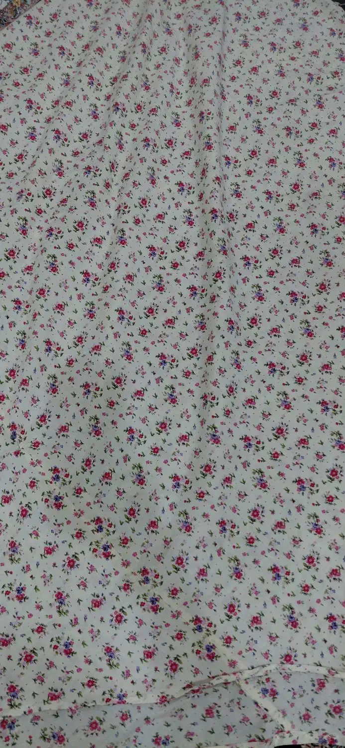 چادر نماز|لباس|اهواز, پادادشهر|دیوار