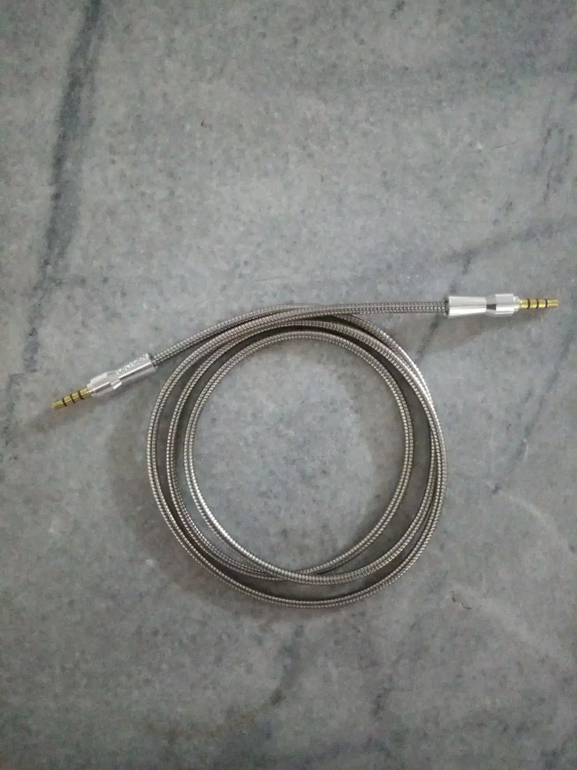 کابل آی یو ایکس|لوازم جانبی موبایل و تبلت|سنندج, |دیوار