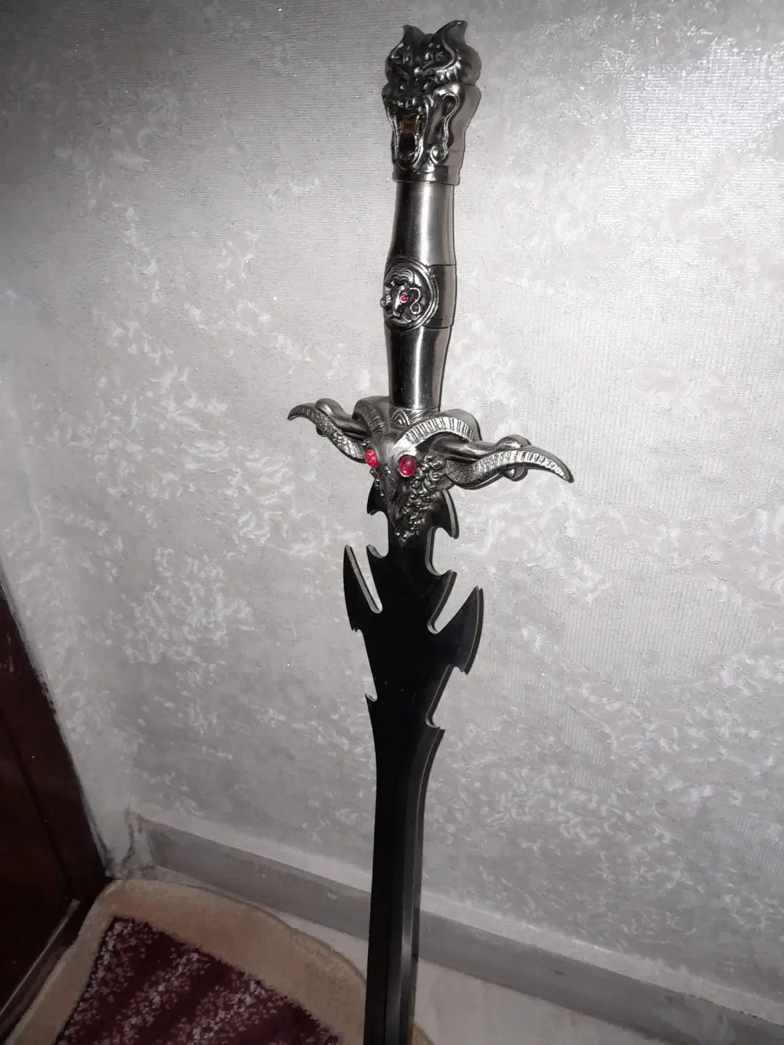 شمشیر ژاپنی تزینی باسنگ یاقوت|کلکسیون اشیاء عتیقه|تهران, اوقاف|دیوار