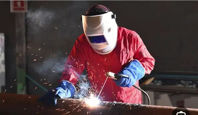 جوشکاری و برشکاری سیار در محل با نازلترین قیمت|خدمات پیشه و مهارت|گرگان, |دیوار