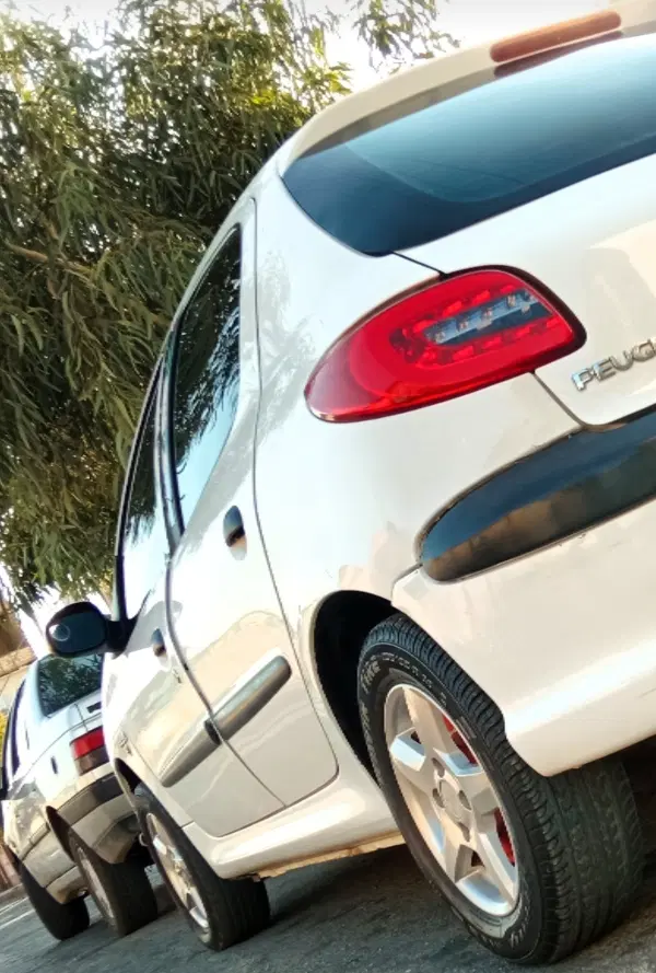 ۲۰۶|خودرو سواری و وانت|زاهدان, |دیوار