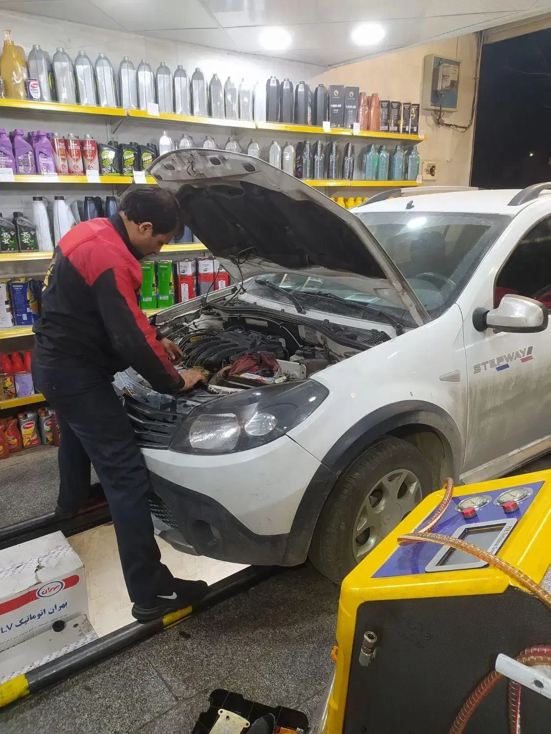 تعویض روغن.سودکم فروش بابرکت|خدمات موتور و ماشین|مشهد, کوشش|دیوار