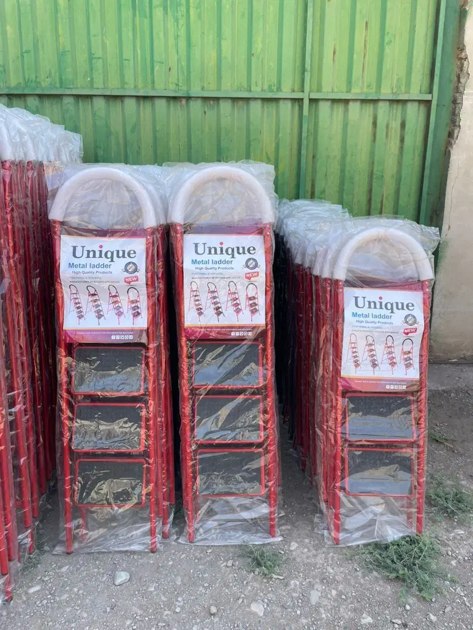 نردبان|ابزارآلات|سیرجان, |دیوار