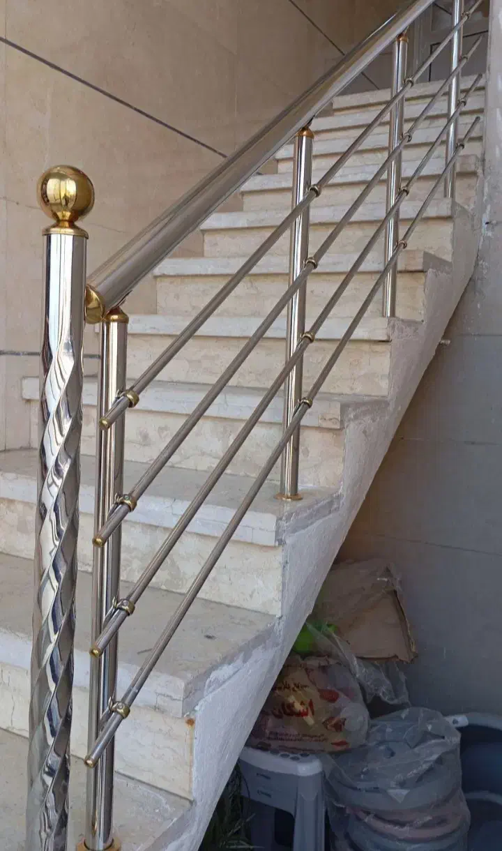 نرده استیل حفاظ دیواری نرده استخر|خدمات پیشه و مهارت|نجف‌آباد, یزدانشهر|دیوار