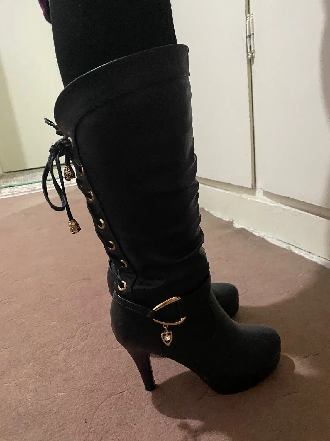 چکمه زنانه|کیف، کفش، کمربند|پاکدشت, پاکدشت (مامازند)|دیوار