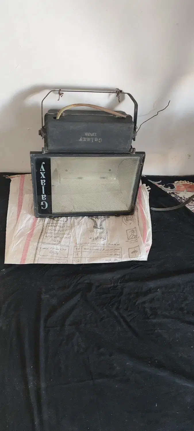 پروژکتور|فروشگاه و مغازه|اسلام‌شهر, ایرین|دیوار