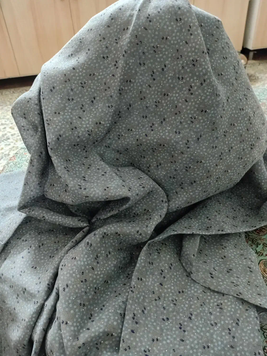 چادر مجلسی|لباس|مشهد, کوشش|دیوار