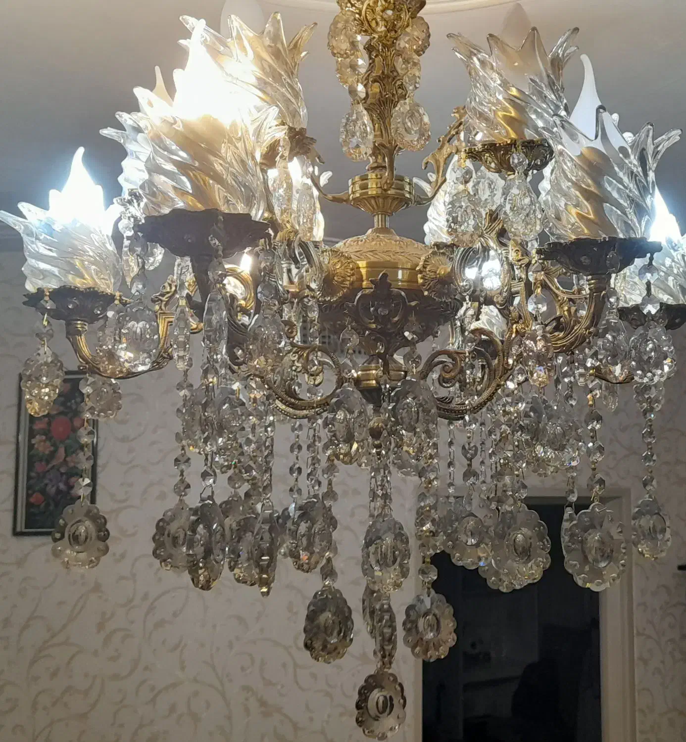 لوستر|لوستر و چراغ آویز|محمدیه-قزوین, |دیوار