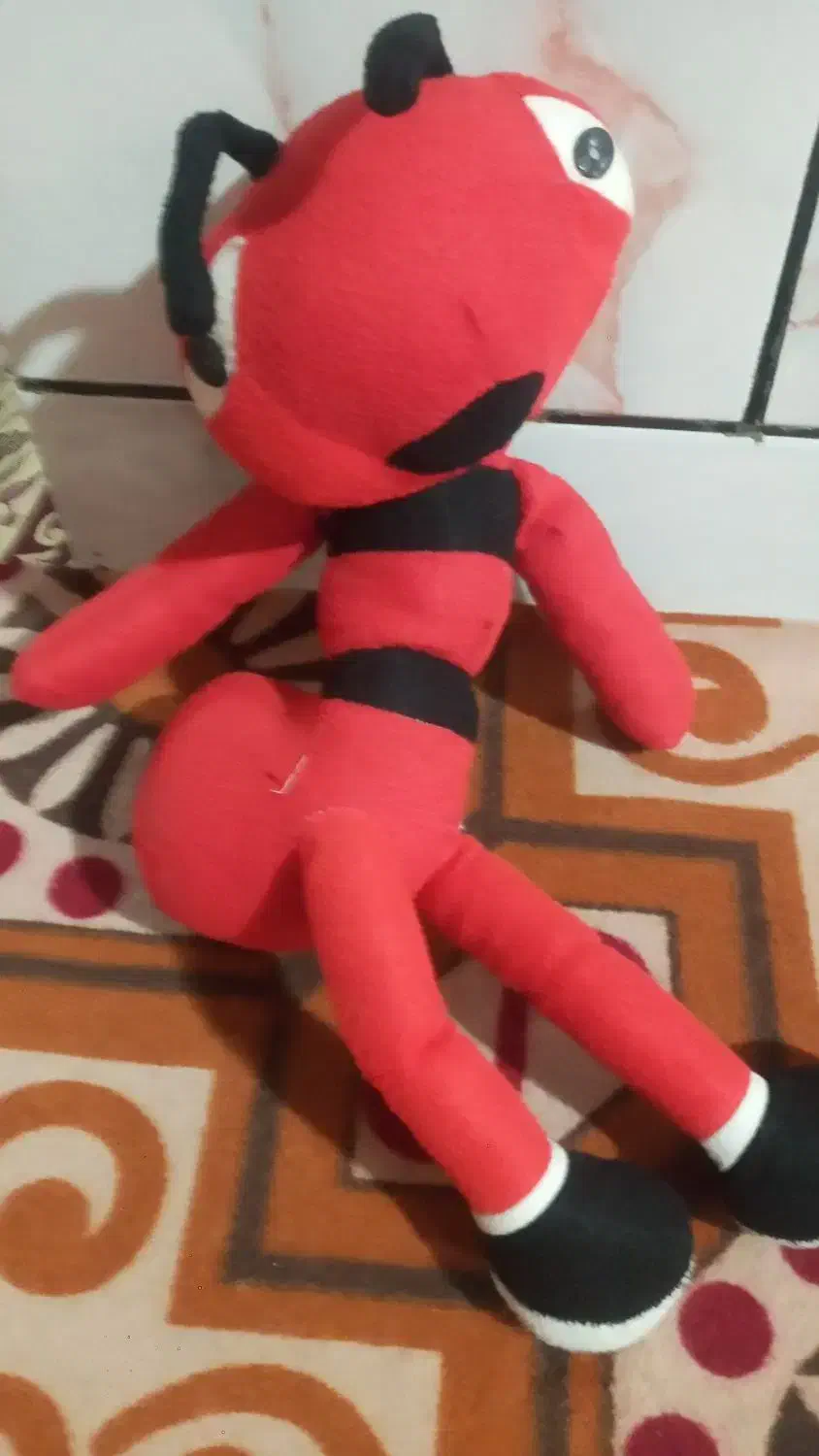 اسباب بازی|اسباب‌بازی بچه|بروجن, |دیوار