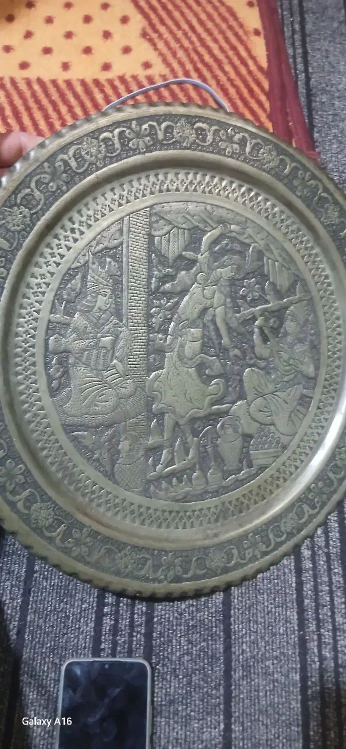 سینی قلم زنی لیلی مجنون قدیمی|کلکسیون اشیاء عتیقه|رشت, توشیبا|دیوار