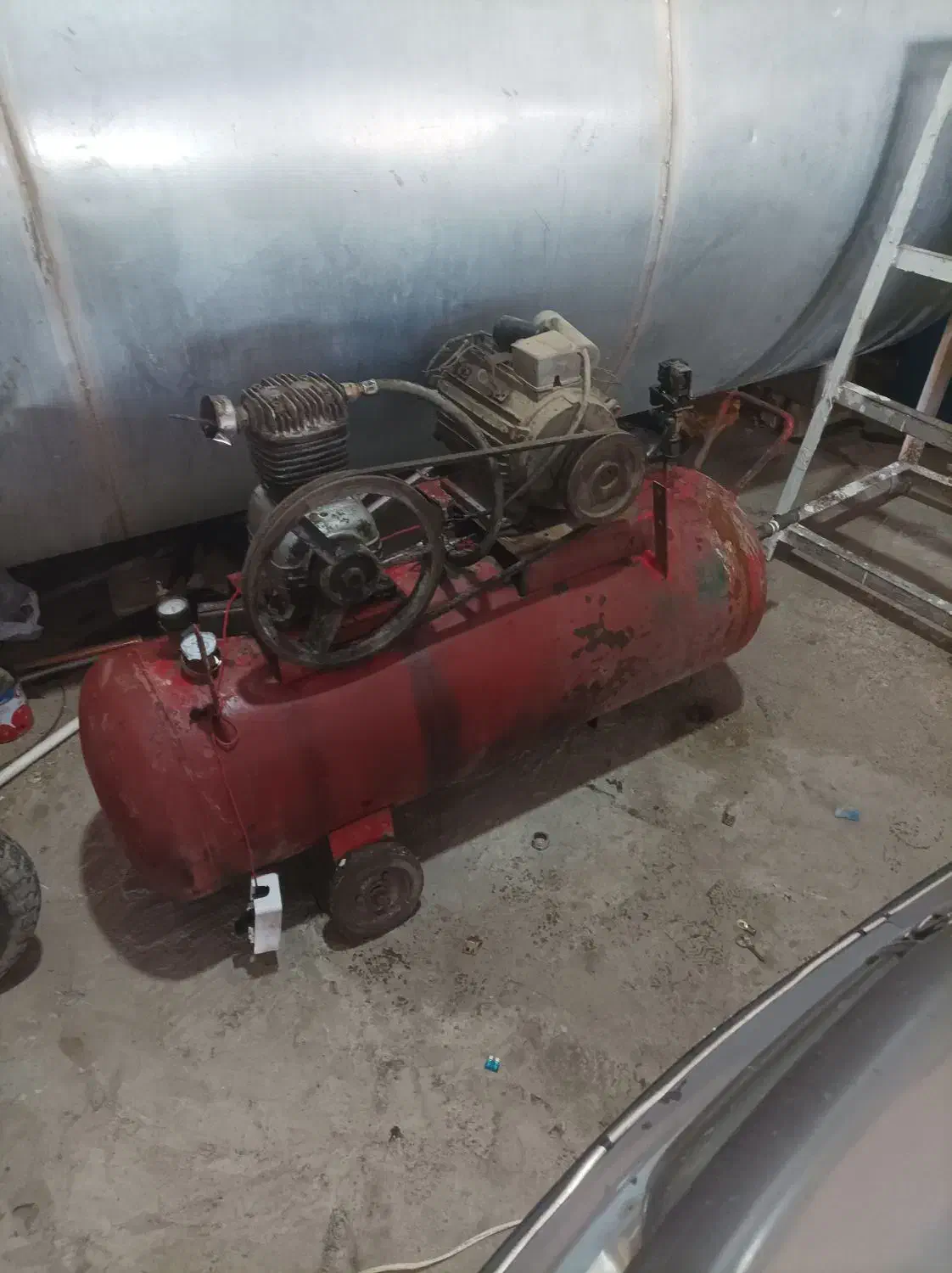 پمپ باد 150|ابزارآلات|تربت‌حیدریه, ده پائین|دیوار