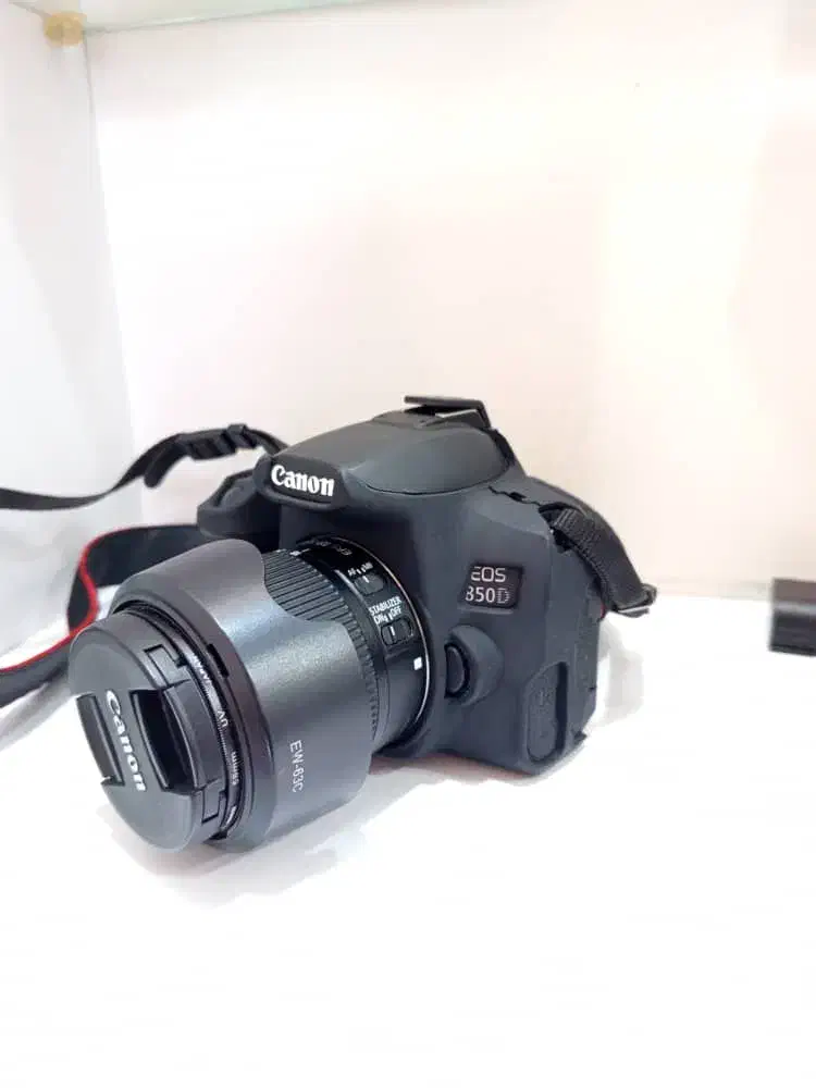 دوربین کنون 850d قیمت توافقی|دوربین عکاسی و فیلم‌برداری|شیراز, شهرک بهار|دیوار