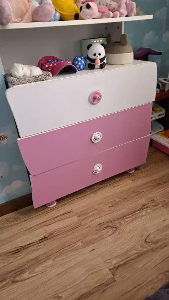 تخت  و کمد کودک و نوجوان آپادانا|تخت و سرویس خواب|اندیشه, اندیشه فاز ۴|دیوار