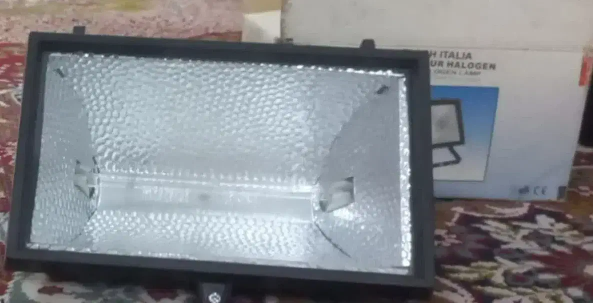 لامپ پروژکتور هالوژن|لامپ و چراغ|قم, حنیف نژاد|دیوار