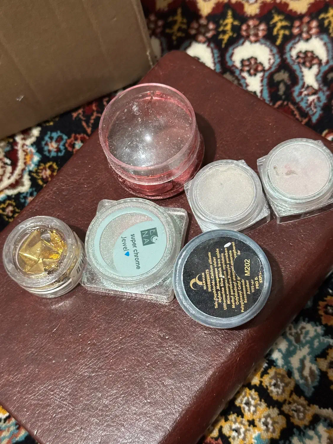 وسایل کاشت ناخن|آرایشگاه و سالن‌های زیبایی|قزوین, |دیوار