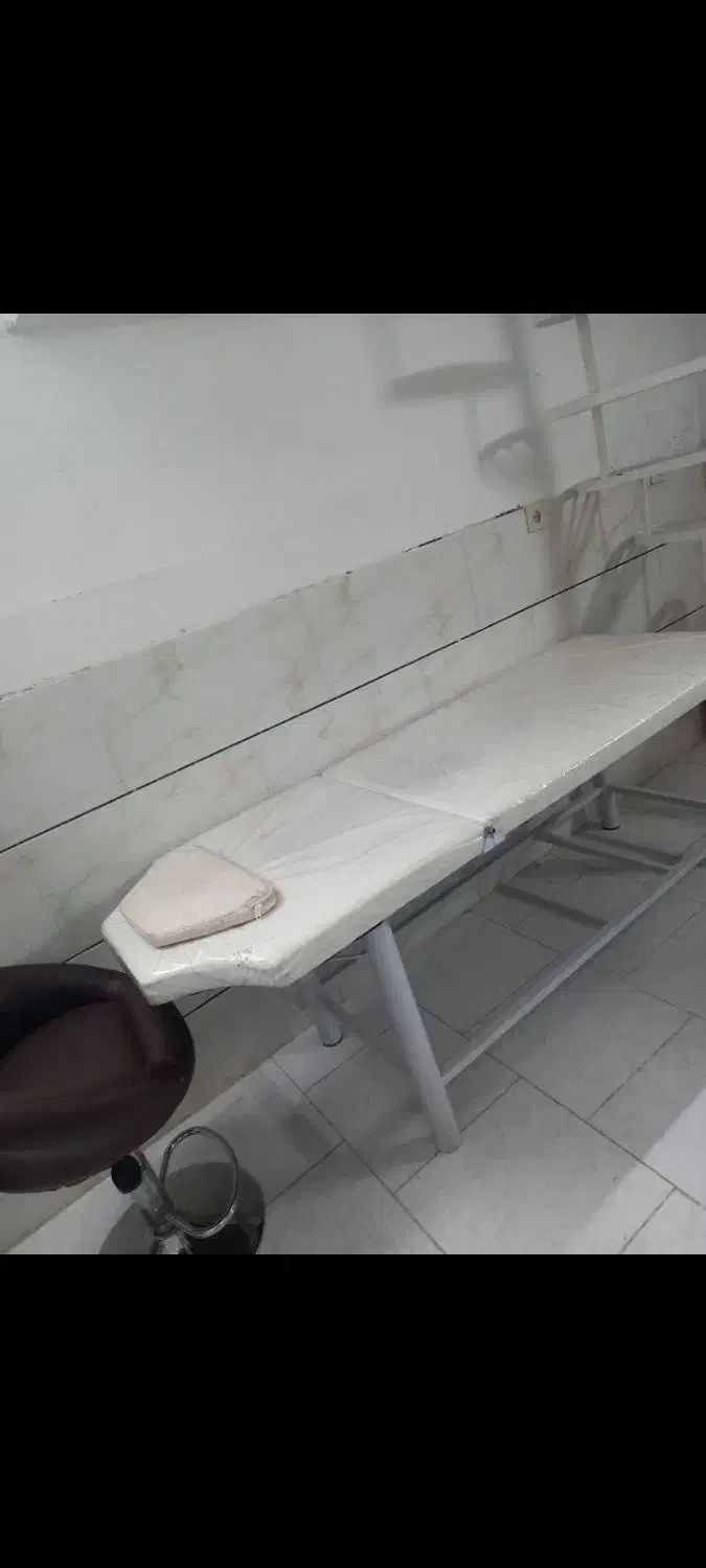 تخت مژه کاری|آرایشگاه و سالنهای زیبایی|قرق, |دیوار