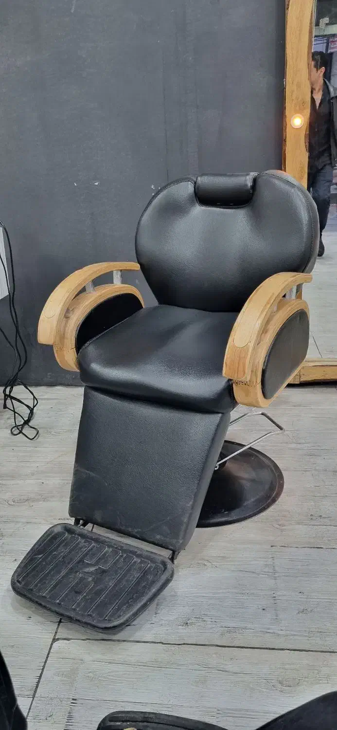 صندلی ارایشگاه|آرایشگاه و سالنهای زیبایی|چالوس, |دیوار