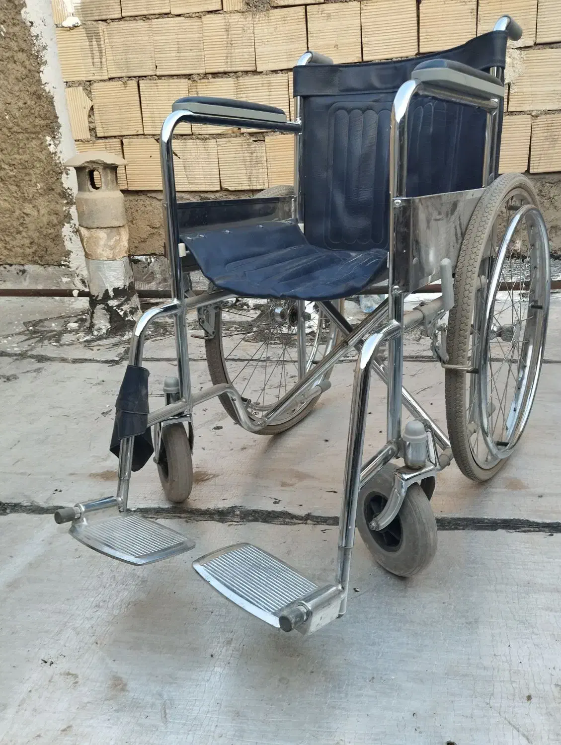ویلچر در حد نو|آرایشی، بهداشتی، درمانی|اصفهان, باتون|دیوار