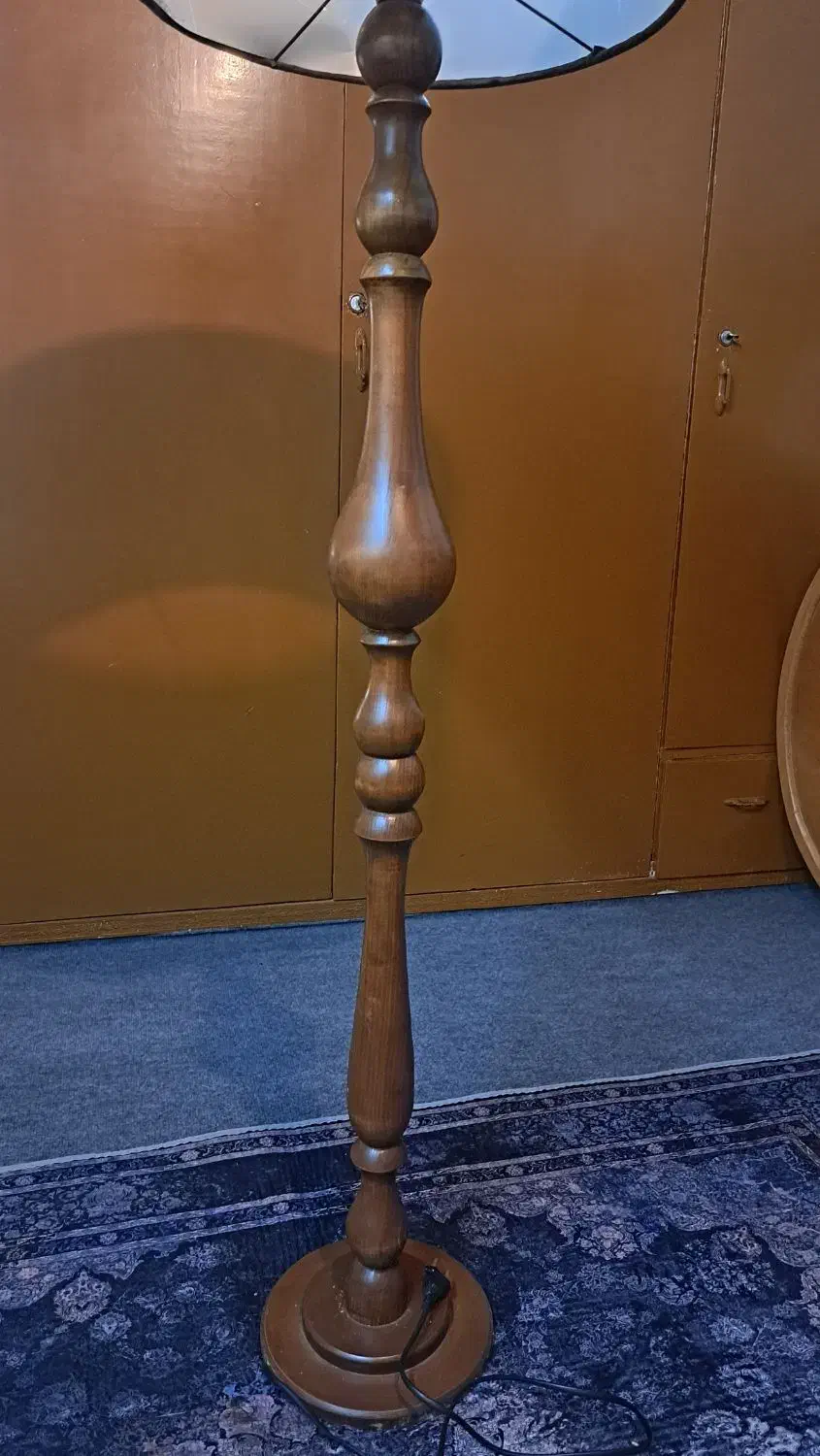 آباژور|چراغ خواب و آباژور|بندر انزلی, میان پشته|دیوار