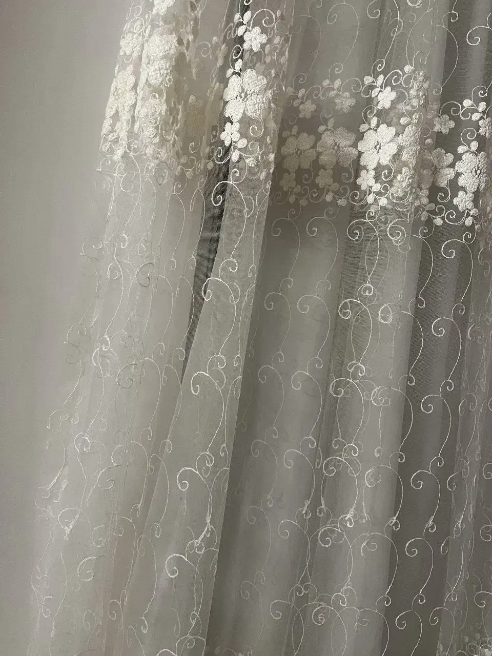 پرده|پرده، رانر، رومیزی|لاهیجان, کوی آزادگان|دیوار