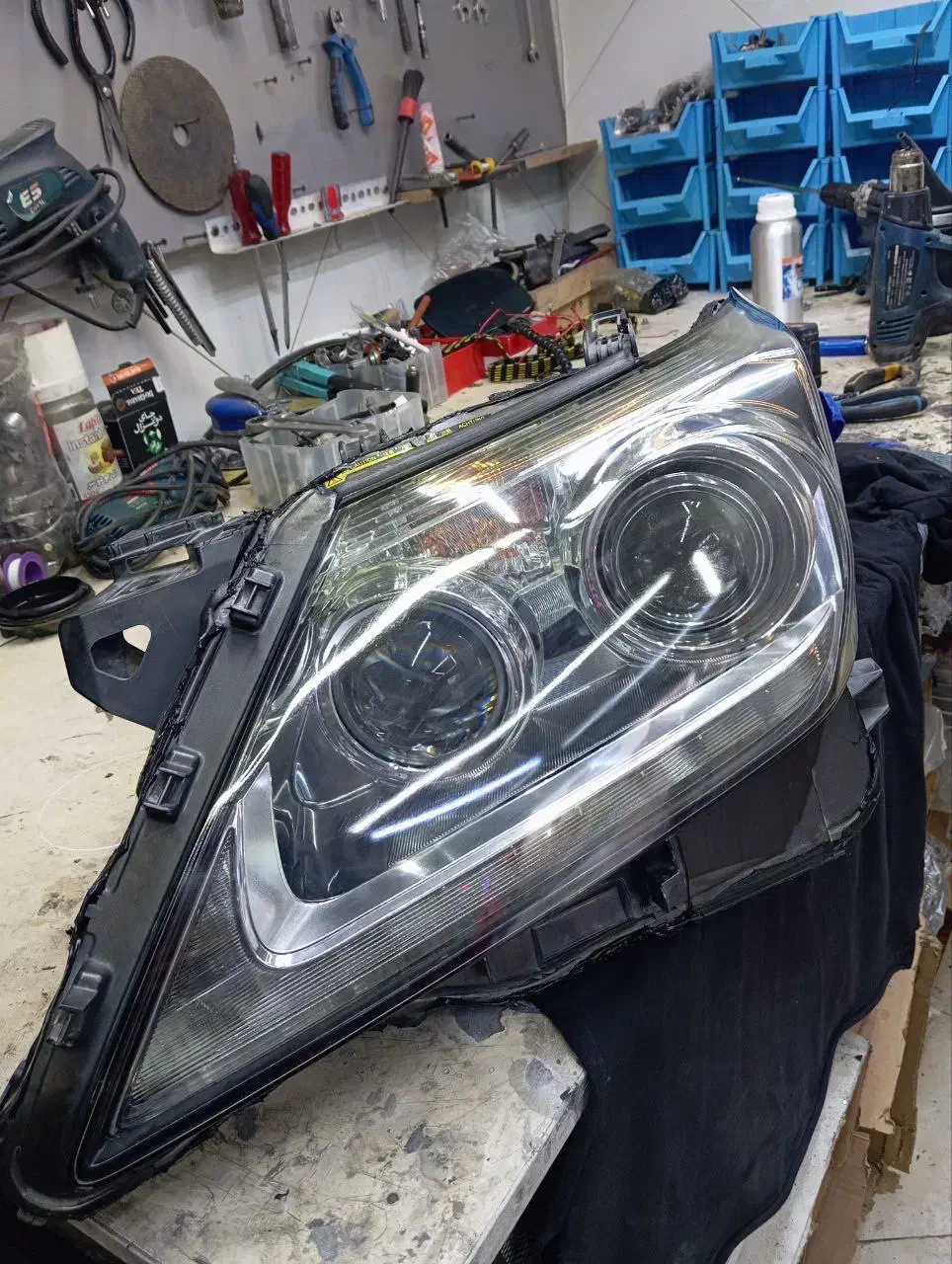 تعویض طلق چراغ و شفاف سازی چراغ|خدمات موتور و ماشین|اسلامشهر, صادقیه|دیوار