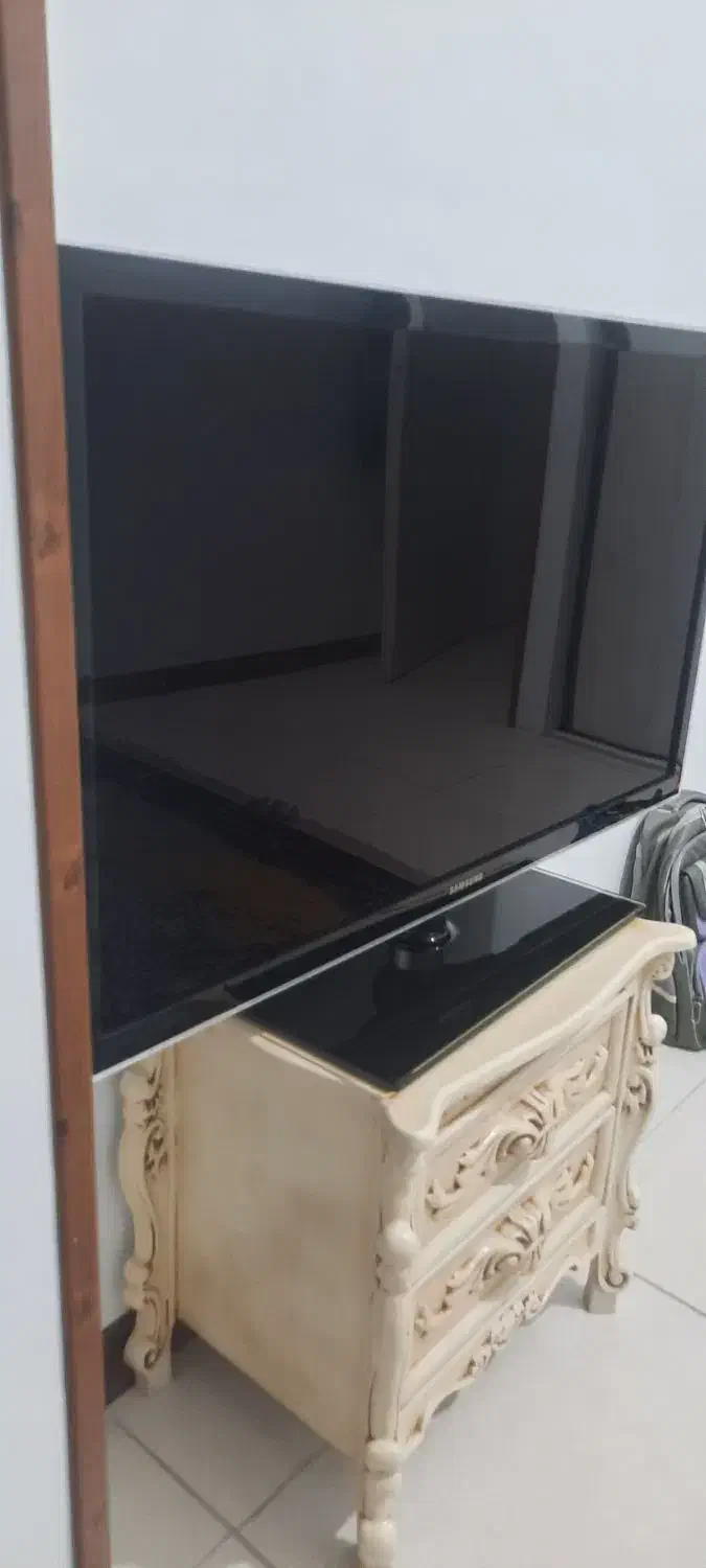 تلویزیون|تلویزیون و پروژکتور|باقرشهر, |دیوار